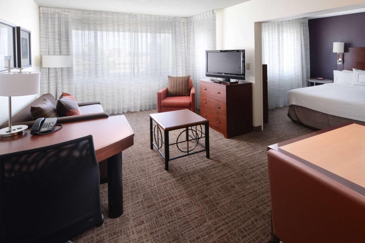 Sonesta Es Suites Dallas Central Expressway エクステリア 写真