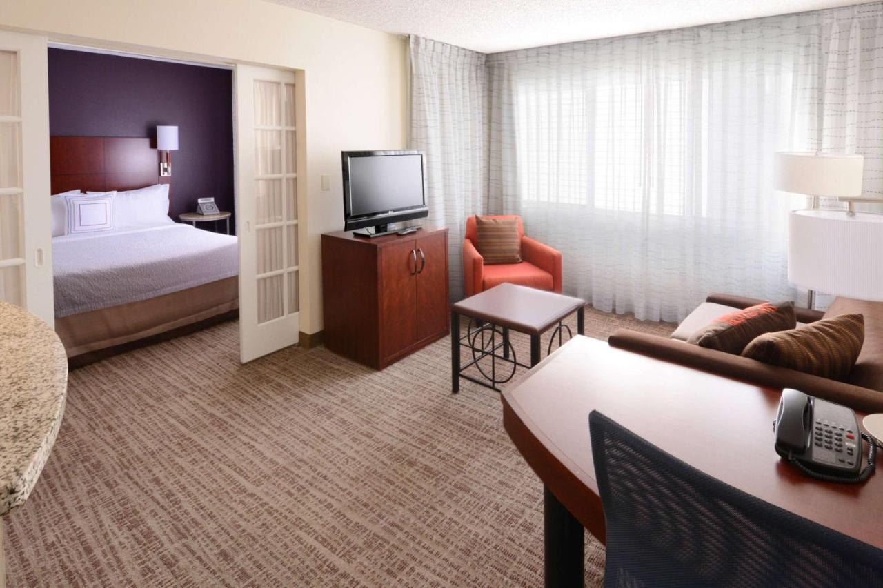 Sonesta Es Suites Dallas Central Expressway エクステリア 写真
