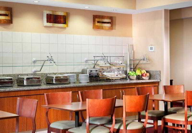 Sonesta Es Suites Dallas Central Expressway レストラン 写真