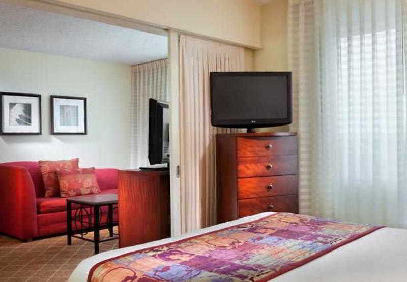Sonesta Es Suites Dallas Central Expressway エクステリア 写真